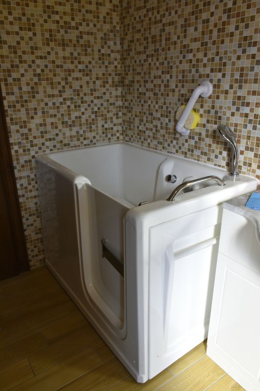 Walk In Tub Service detail